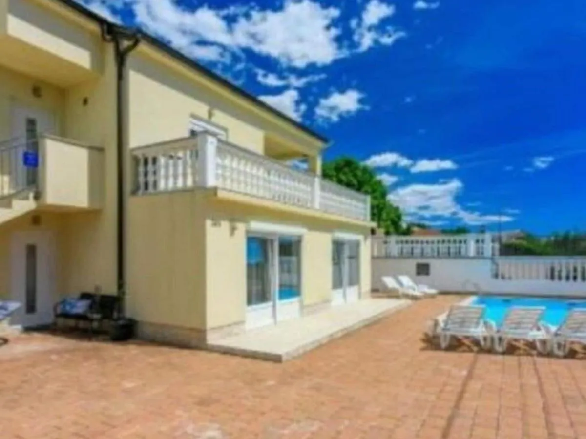 Large Holiday House With Swimming Pool And Terrace Grizane-Belgrad Holiday home